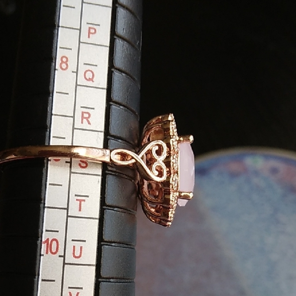 Rose Gold and Pink Gemstone Ring - Picture 5 of 7